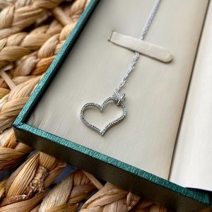 Mappins 10k White Gold Diamond Tilted Heart Necklace